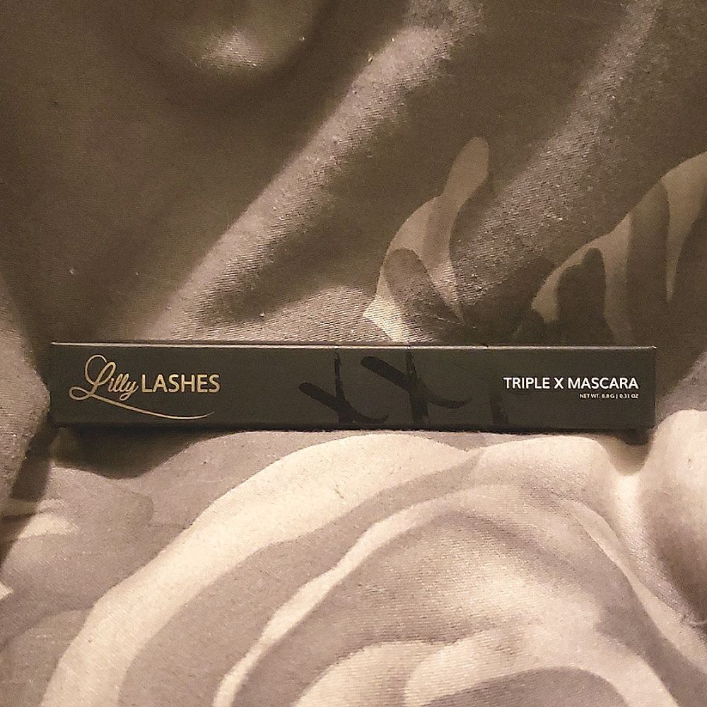 Lilly Lashes Triple X Mascara